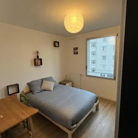 Apartman 3-bedroom With Spacious Balcony Nantes